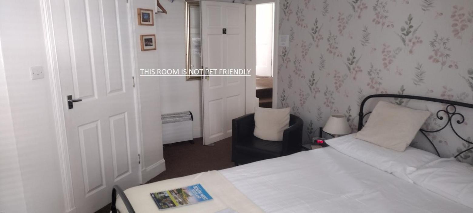 29 Well Street B&B Moffat Bagian luar foto